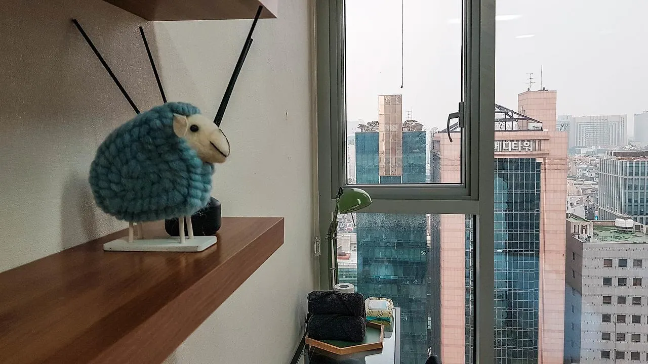 J Studio Gangnam Station Hotel Szöul